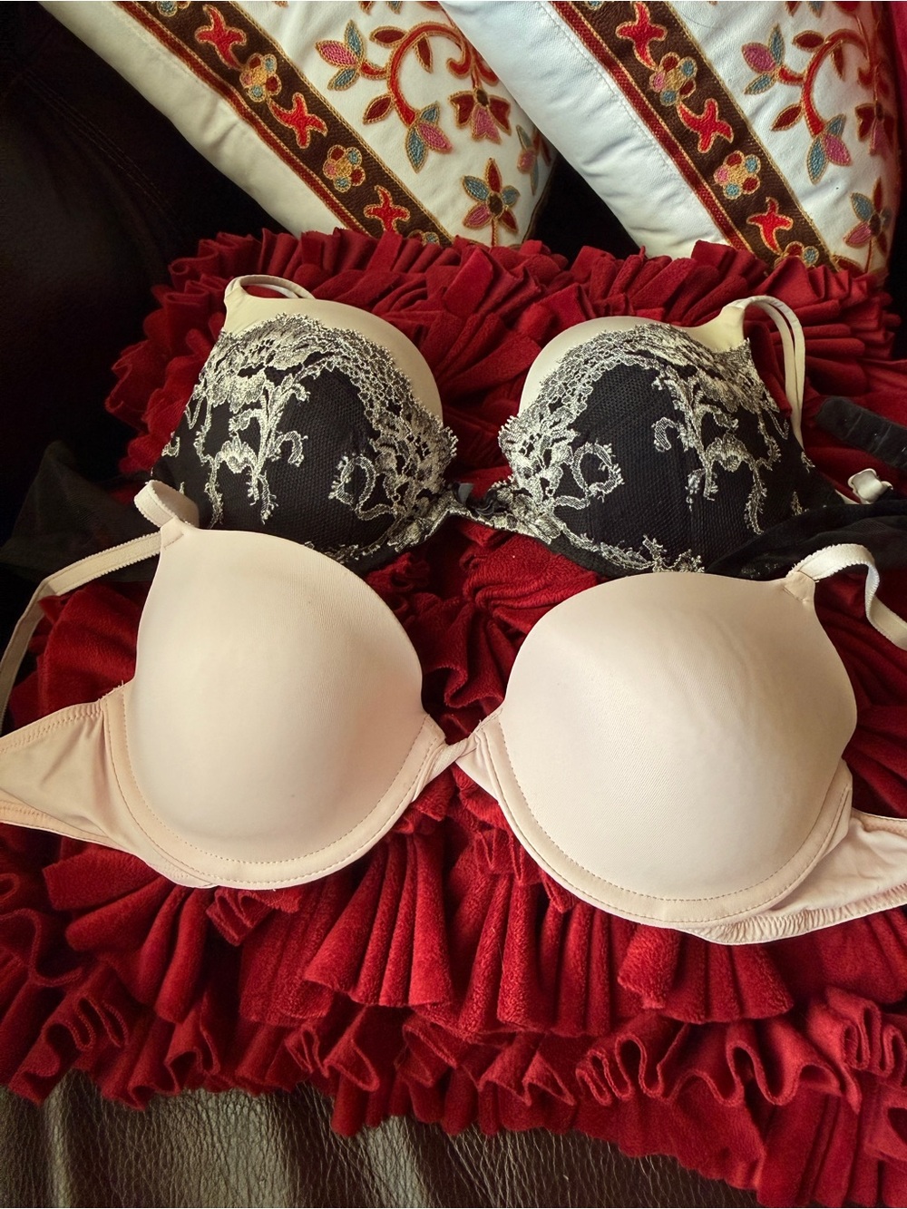 PINK Victoria's Secret pink Bra and Black Lace Trim Bra pre loved 34B